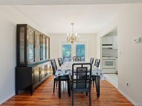 8 Beverly Court, Farmingville NY 11738
