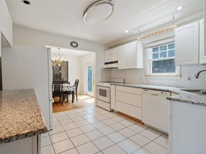 8 Beverly Court, Farmingville NY 11738