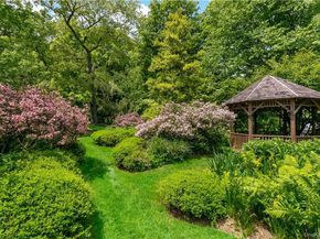 70 Haights Cross Road, Chappaqua NY 10514