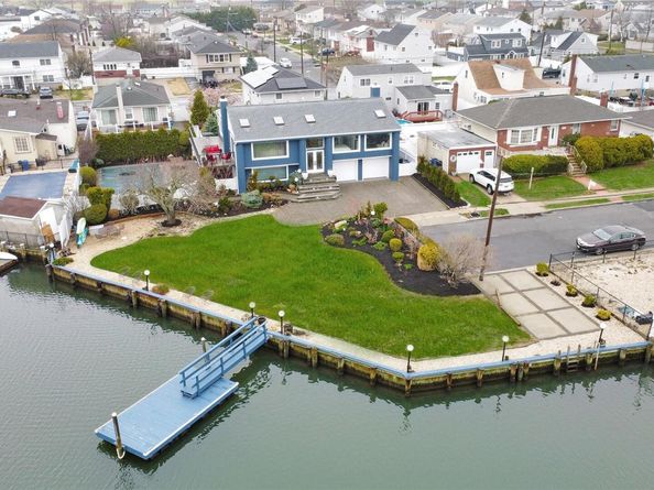 3434 Elliott Boulevard, Oceanside NY 11572