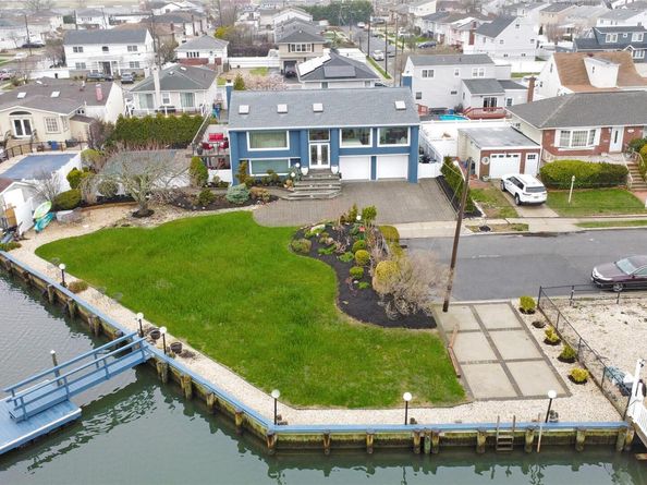 3434 Elliott Boulevard, Oceanside NY 11572