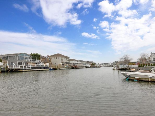 3434 Elliott Boulevard, Oceanside NY 11572