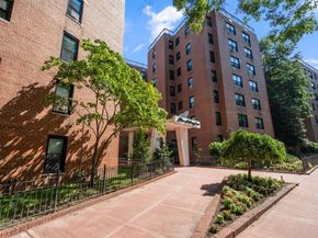 139-15 83rd Avenue 726, Briarwood NY 11435
