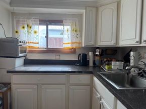 952 Thompson Drive, Bay Shore NY 11706