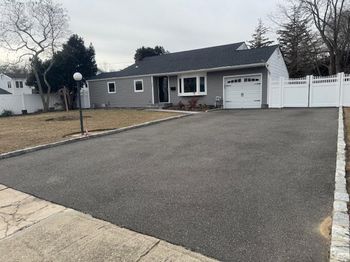 952 Thompson Drive