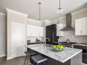 100 Garvies Point Road 1312, Glen Cove NY 11542