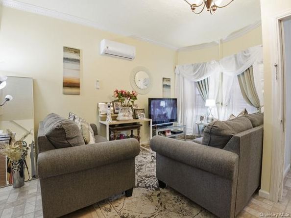 2448 Devoe Terrace, Bronx NY 10468