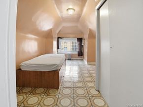 2448 Devoe Terrace, Bronx NY 10468