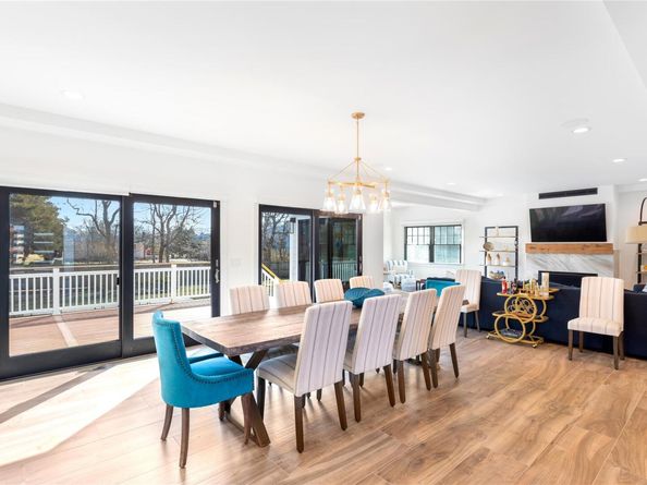 9 Walker Court, East Quogue NY 11942