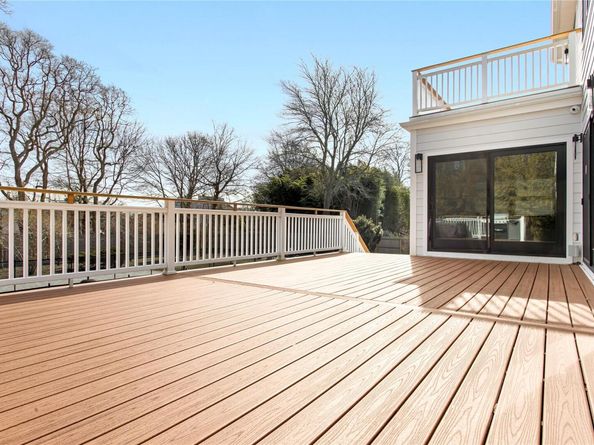 9 Walker Court, East Quogue NY 11942