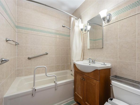 18-35 Corporal Kennedy Street 5C, Bayside NY 11360