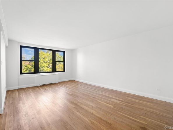 18-35 Corporal Kennedy Street 5C, Bayside NY 11360