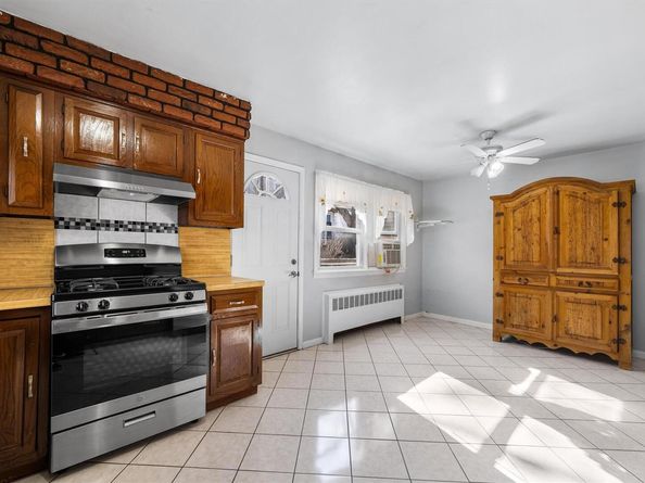 521 Locust Street, Mount Vernon NY 10552