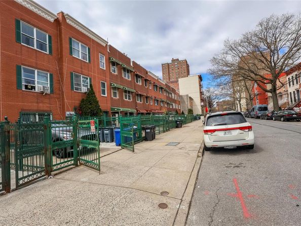 436 E 141st Street, Bronx NY 10454