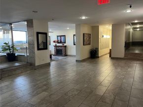 2121 SHORE Parkway 3R, Brooklyn NY 11214
