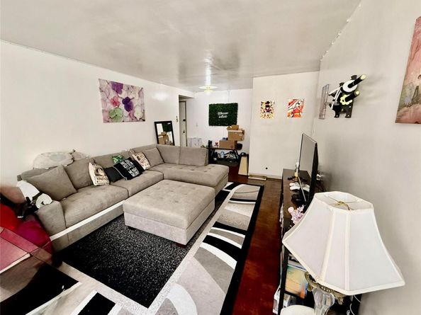 153-25 88th St 1k, Howard Beach NY 11414