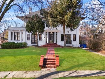 52 Winfield Avenue