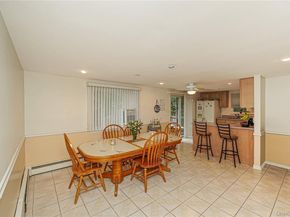 33 Peachtree Lane, Mount Sinai NY 11766