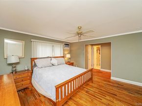 33 Peachtree Lane, Mount Sinai NY 11766