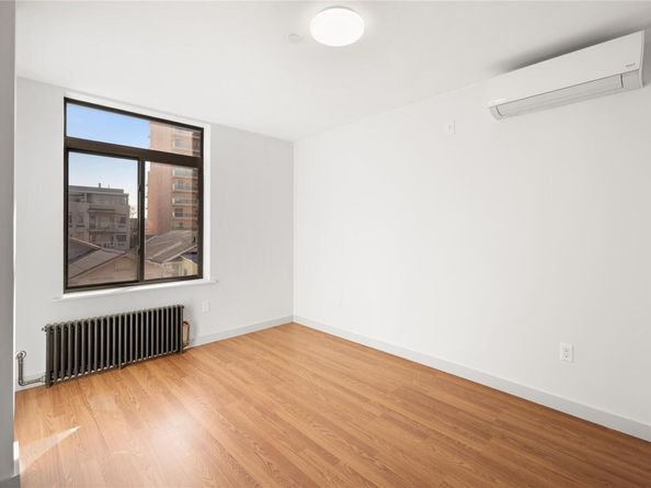 3031 brighton 5th Street 5A, Brooklyn NY 11235