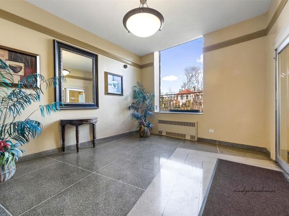143-25 84th Drive 4F, Briarwood NY 11435