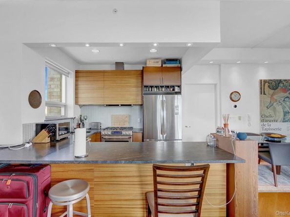 11-24 31st Avenue 10E, Long Island City NY 11106