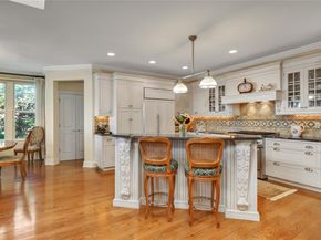 48 Pembroke Drive, Glen Cove NY 11542