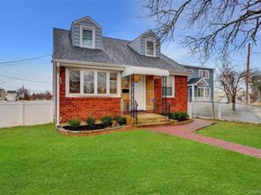 787 Stewart Avenue, Bethpage NY 11714