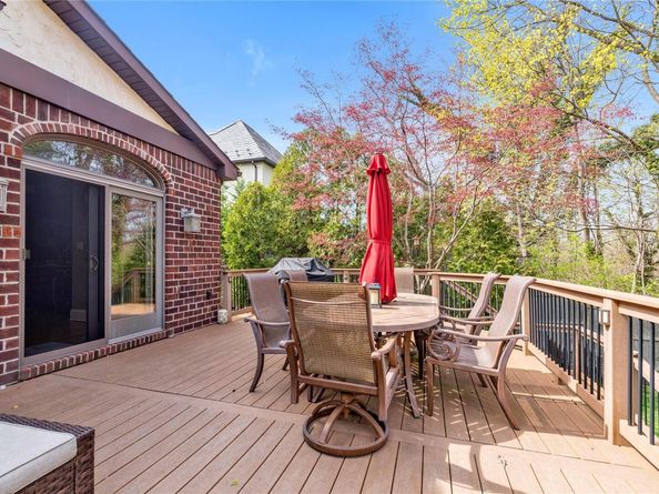 45 Henry Street, Merrick NY 11566