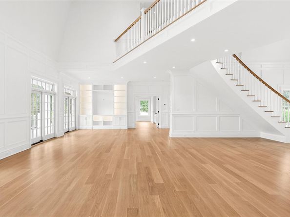 44 Club Lane, Remsenburg NY 11960