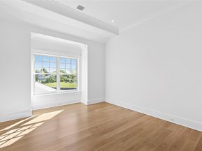 44 Club Lane, Remsenburg NY 11960