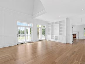 44 Club Lane, Remsenburg NY 11960