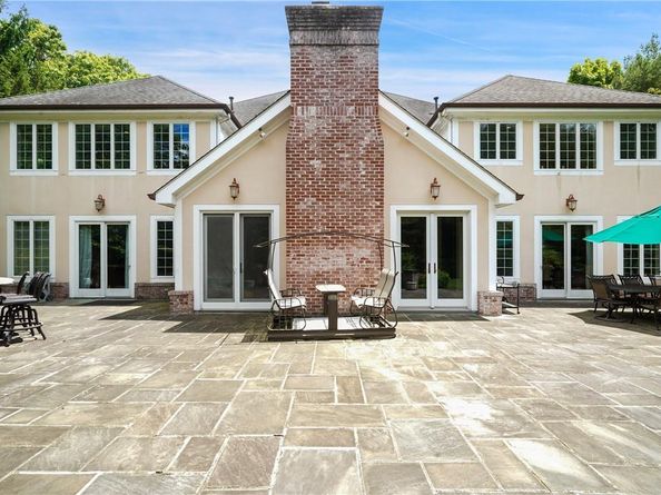 9 Lincoln Woods, Purchase NY 10577