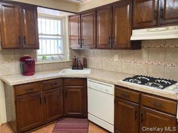 5855 41st Drive, Woodside NY 11377