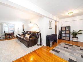 241-20 Northern 5E, Douglaston NY 11362