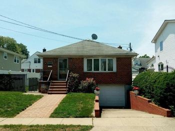 907 N 2nd Street