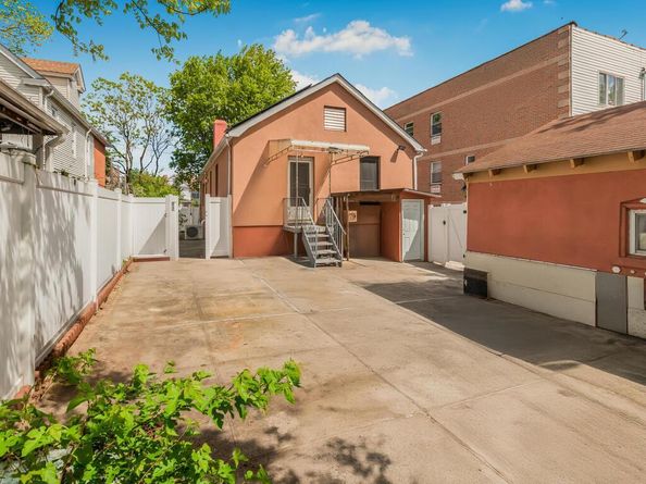 1904 Lacombe Avenue, Bronx NY 10473