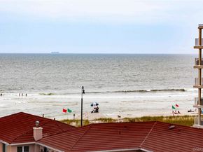 55 Monroe Boulevard 5R, Long Beach NY 11561