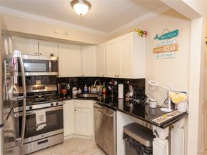 55 Monroe Boulevard 5R, Long Beach NY 11561