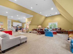 7 Ridgeview Circle, Armonk NY 10504