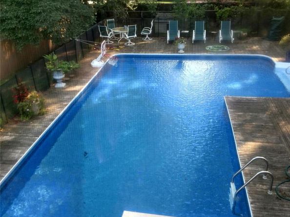 12 Grand Canyon Lane, Coram NY 11727