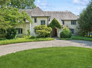 3 Loden Lane