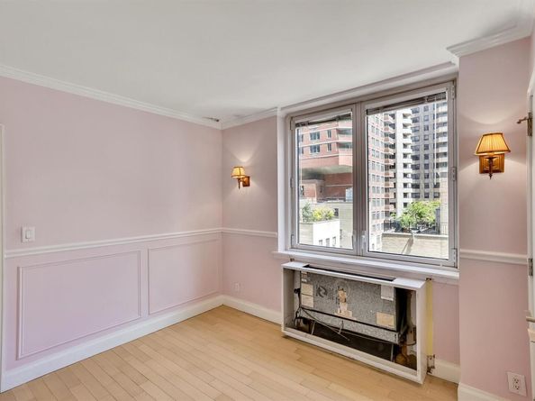 211 E 46th Street 14E, New York (Manhattan) NY 10017