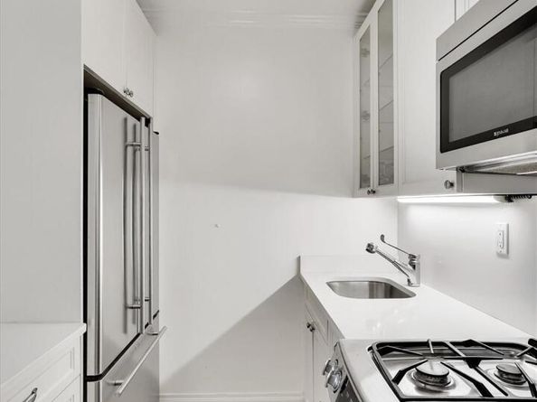 211 E 46th Street 14E, New York (Manhattan) NY 10017