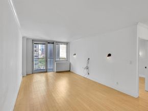 211 E 46th Street 14E, New York (Manhattan) NY 10017