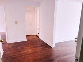 22 Keogh Lane 1A, New Rochelle NY 10805