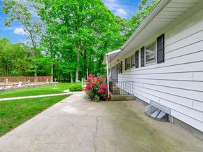 1431 Motor Parkway, Hauppauge NY 11788