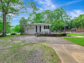 1431 Motor Parkway, Hauppauge NY 11788