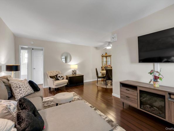 69-33 210 Street B, Bayside NY 11364