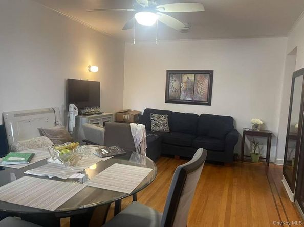 2039 150th Street, Whitestone NY 11357